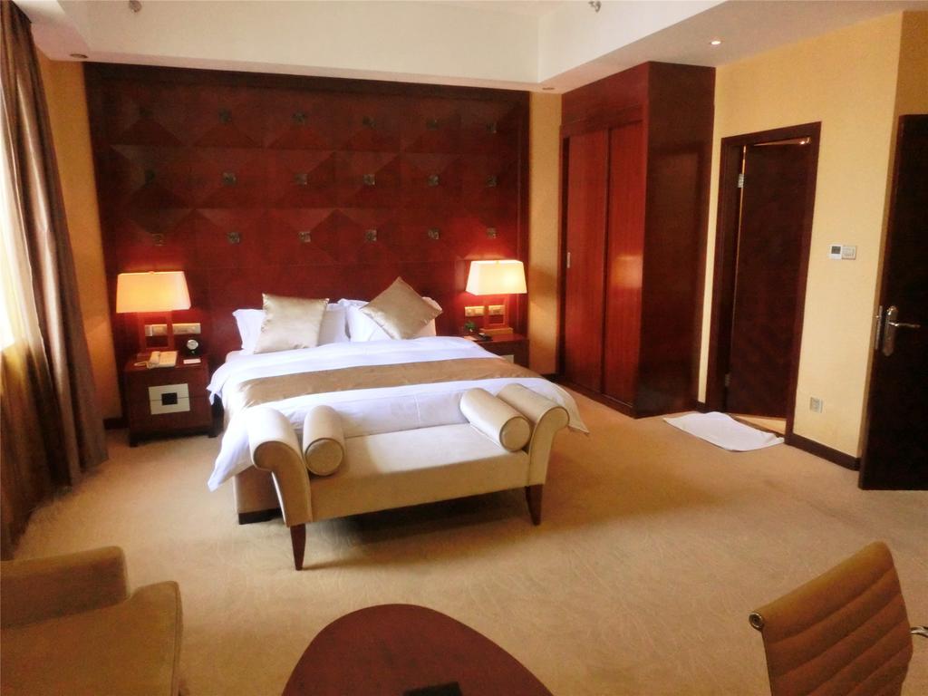 Yue Xiu Hotel Kuangcsou Szoba fotó